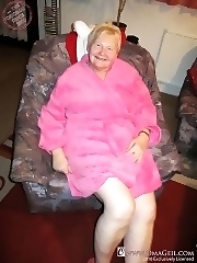 Sexy older granny tits and vaginas naked and ready